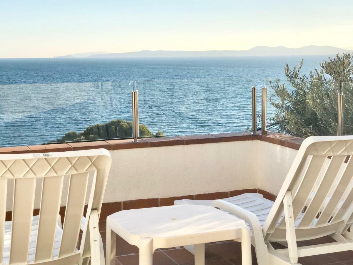 Chalet Doble Almadraba Villa Roses Exterior photo