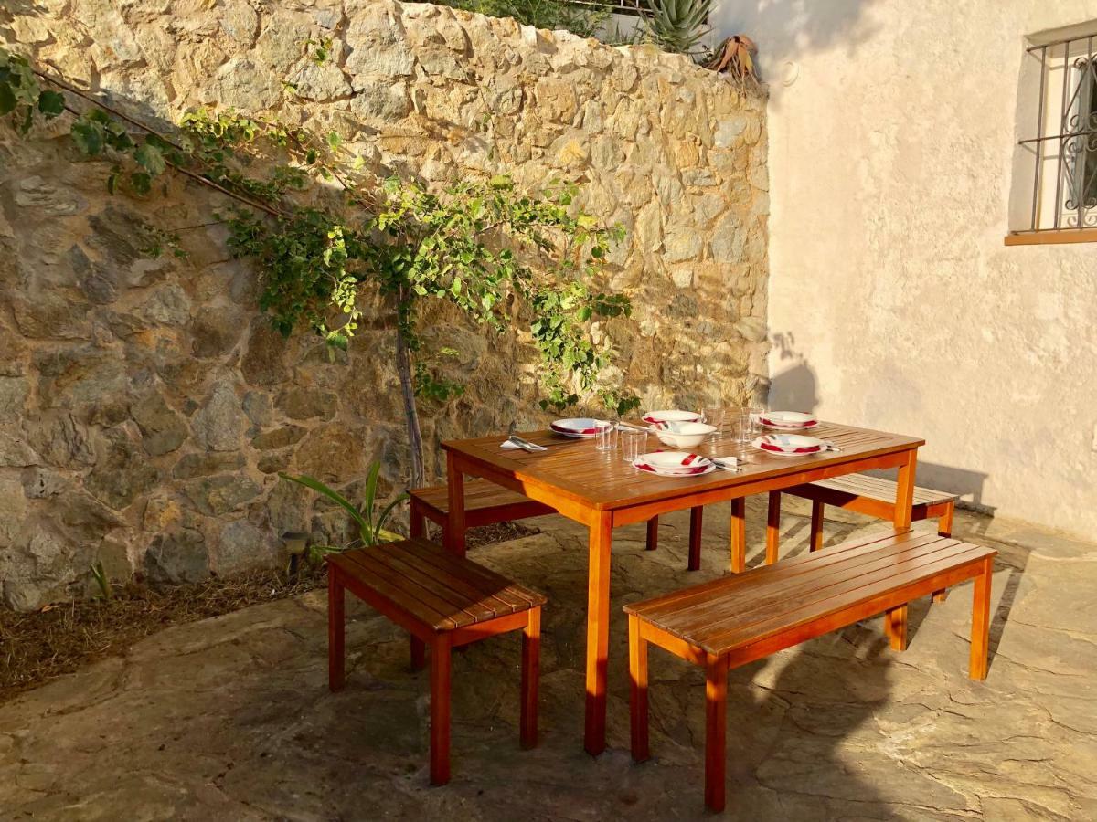 Chalet Doble Almadraba Villa Roses Exterior photo